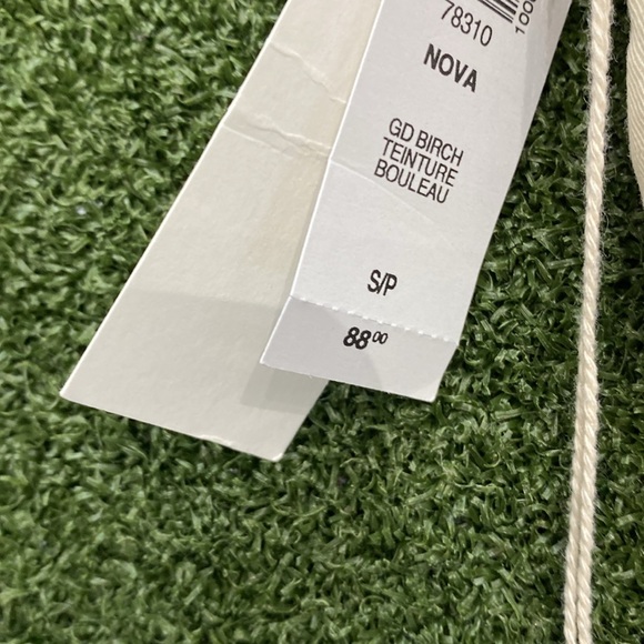 NWT ARITZIA SHORTS - Picture 3 of 5